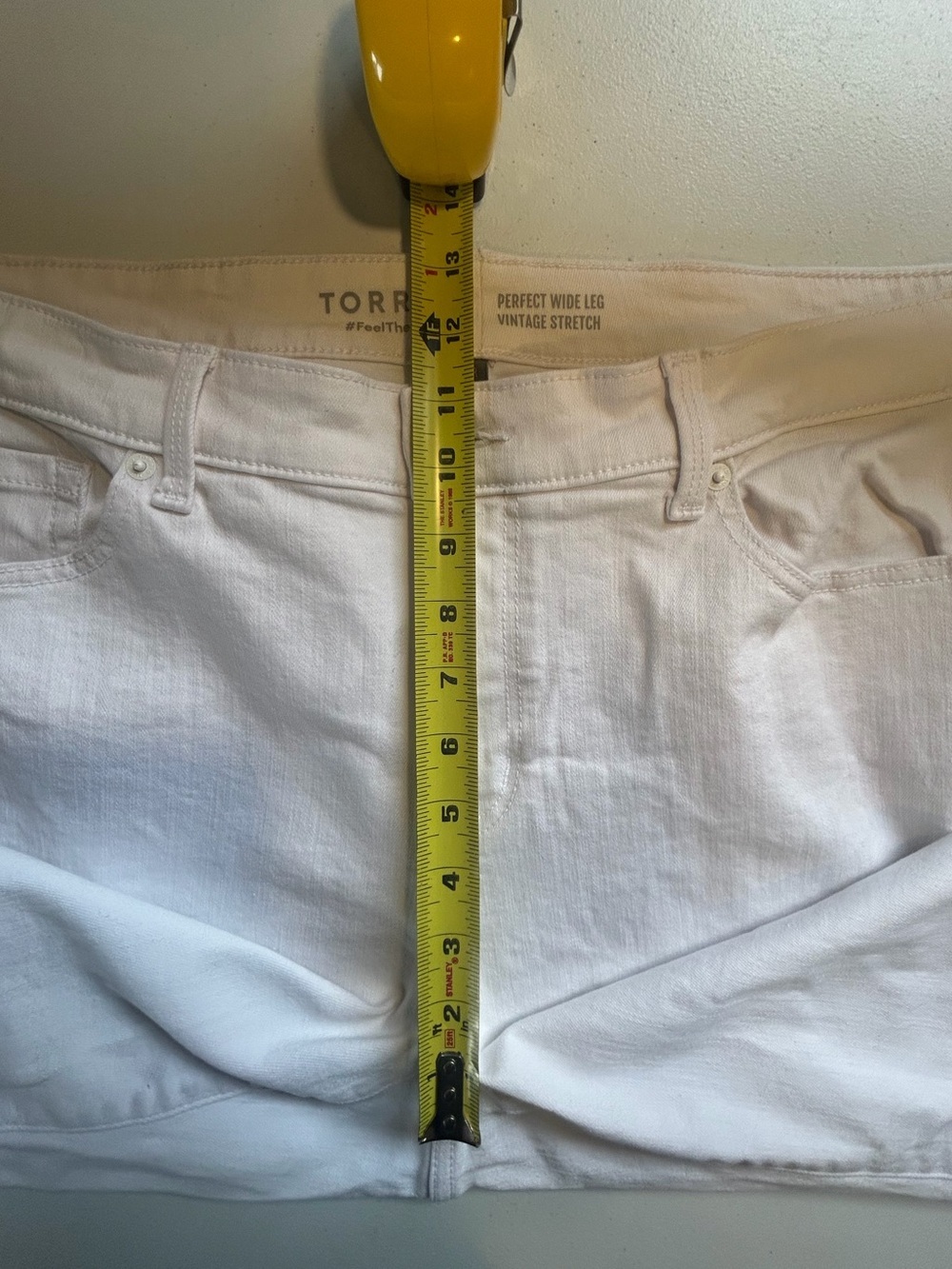 Torrid Perfect Wide Leg Mid Rise Jeans White Stretch size 18 R Summer Office - Picture 9 of 10
